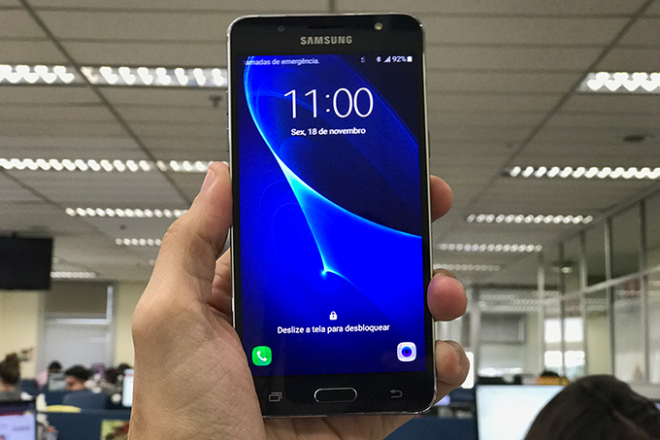 smartphone-samsung-galaxy-j5-metal